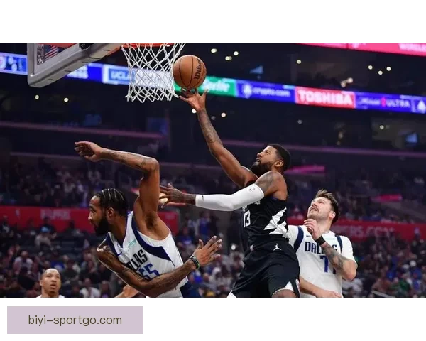 莱昂纳德绝杀步行者快船逆转取胜28+8助力24分大翻盘